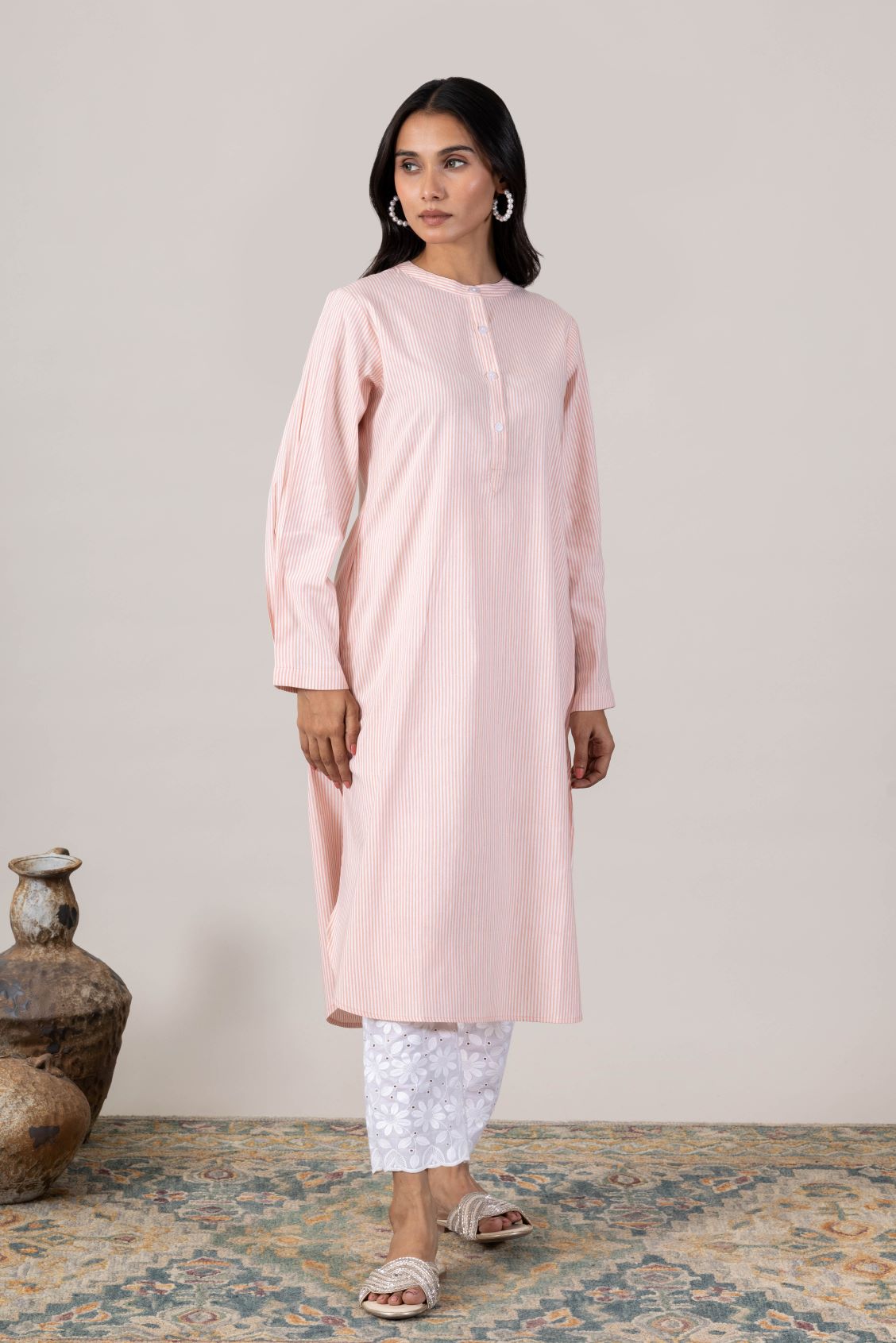 KUDIORY Women Pink Striped Round Neck Straight Kurta