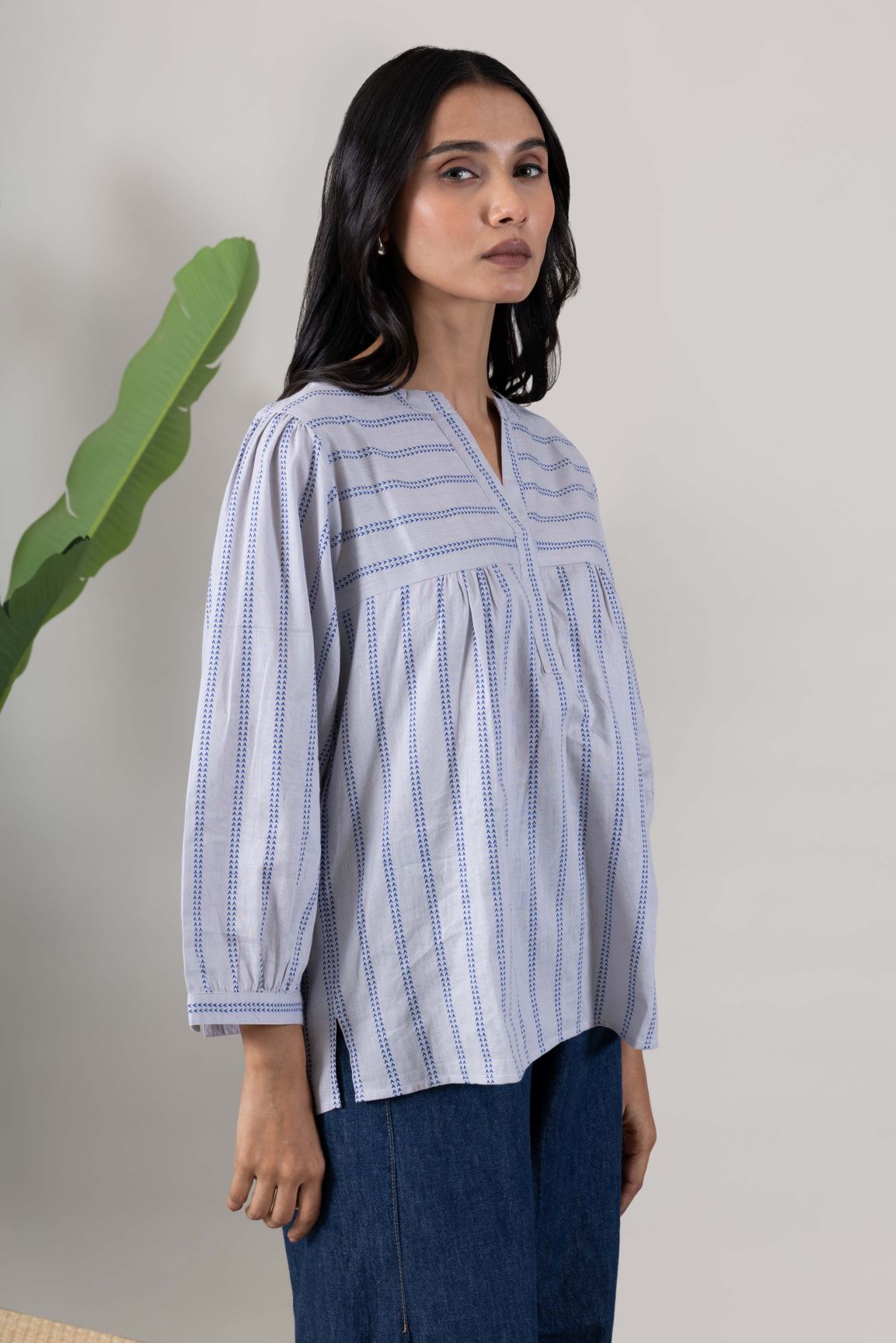 KUDIORY Women White & Blue Striped Mandarin Collar Top