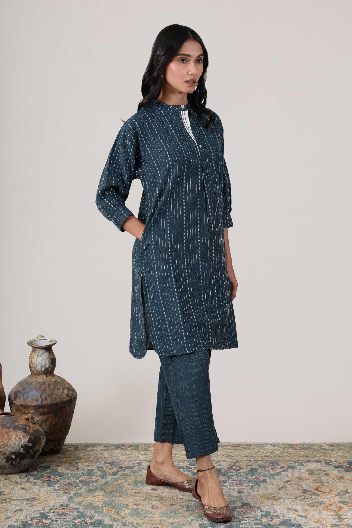 KUDIORY Women’s Blue Printed Kurta with Matching Straight Pants