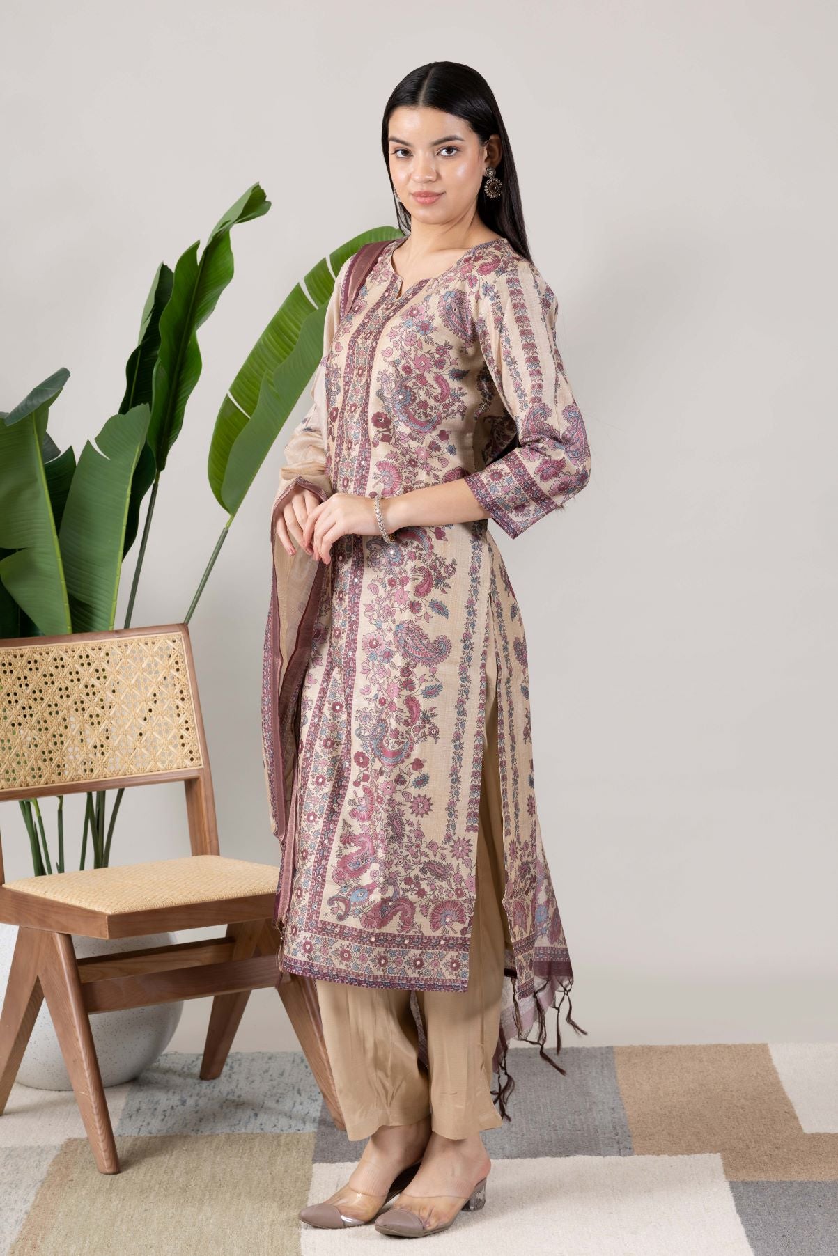 KUDIORY Women Beige Floral Printed Kurta with Trousers & Dupatta Set