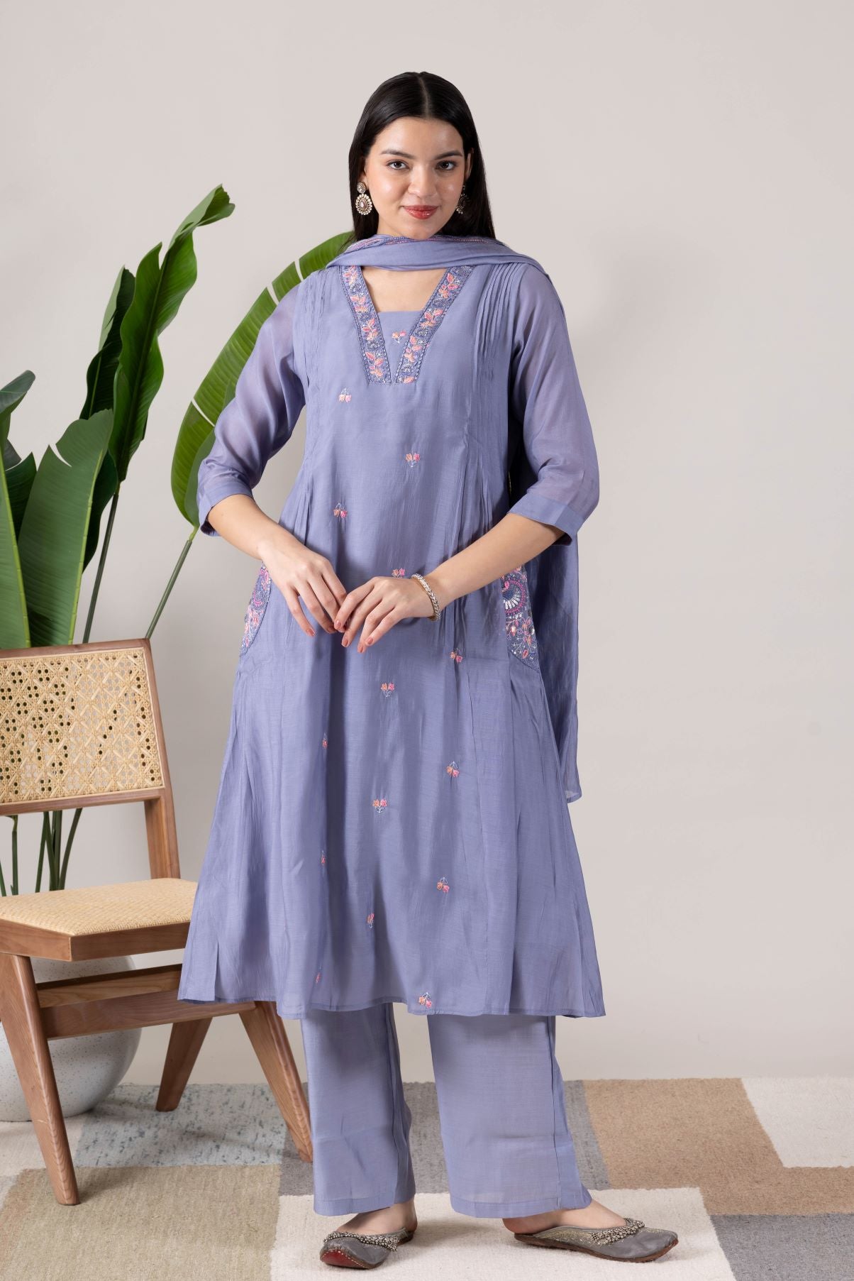 KUDIORY Women’s Grey Embroidered Kurta with Trousers & Dupatta