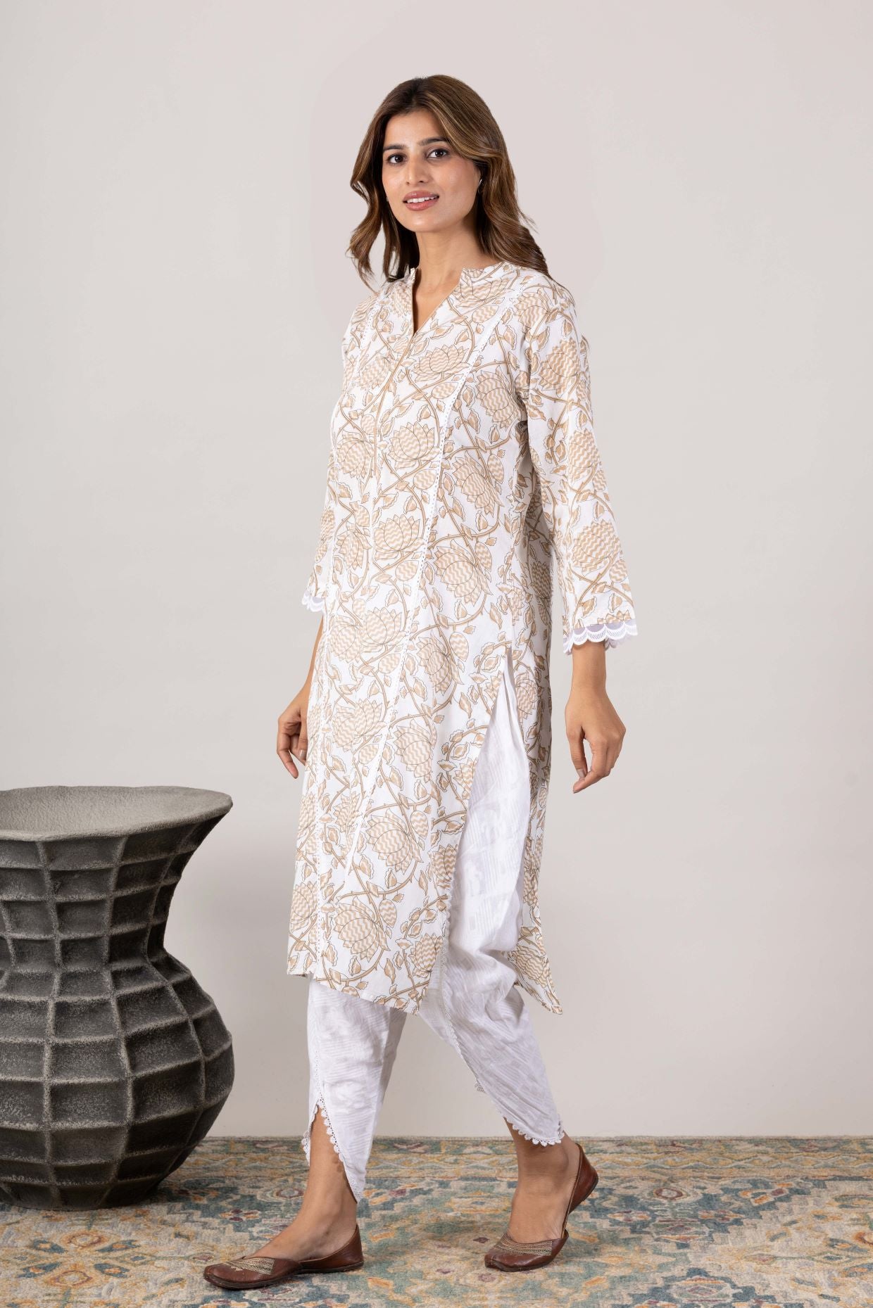KUDIORY Floral Printed Pure Cotton Kurti