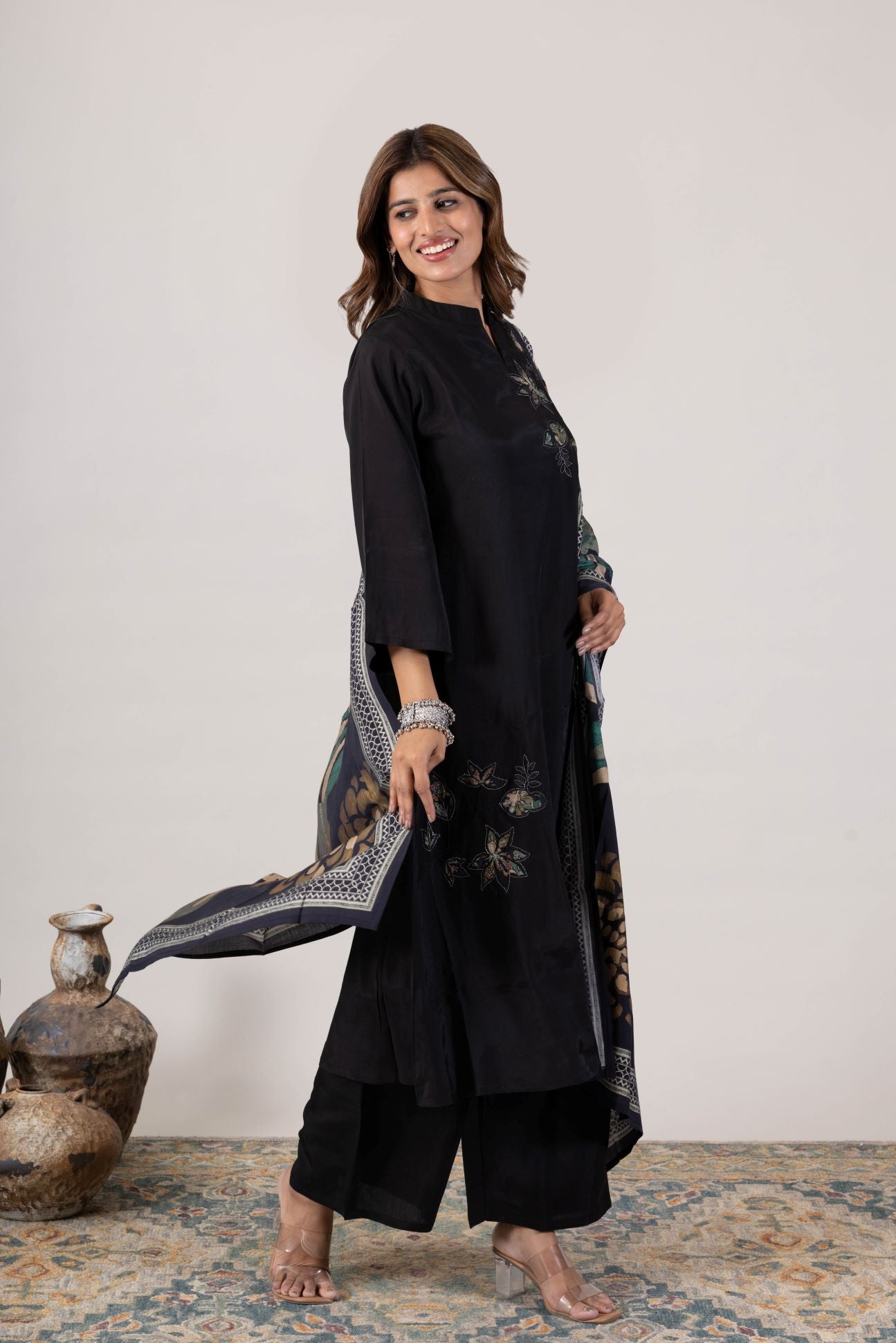 KUDIORY Women’s Black Floral Embroidered Kurta with Trousers & Printed Dupatta