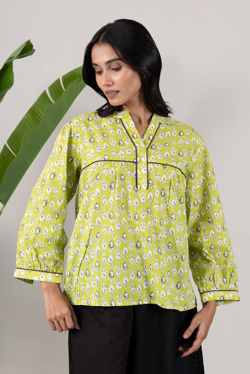 KUDIORY Women Lime Green Floral Printed V-Neck Top with Bell Sleeves