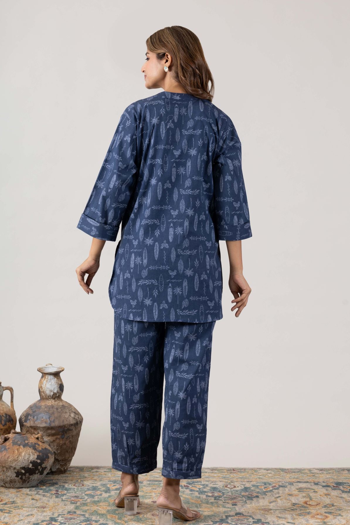 KUDIORY Women’s Navy Blue Printed Kurta with Matching Straight Pants