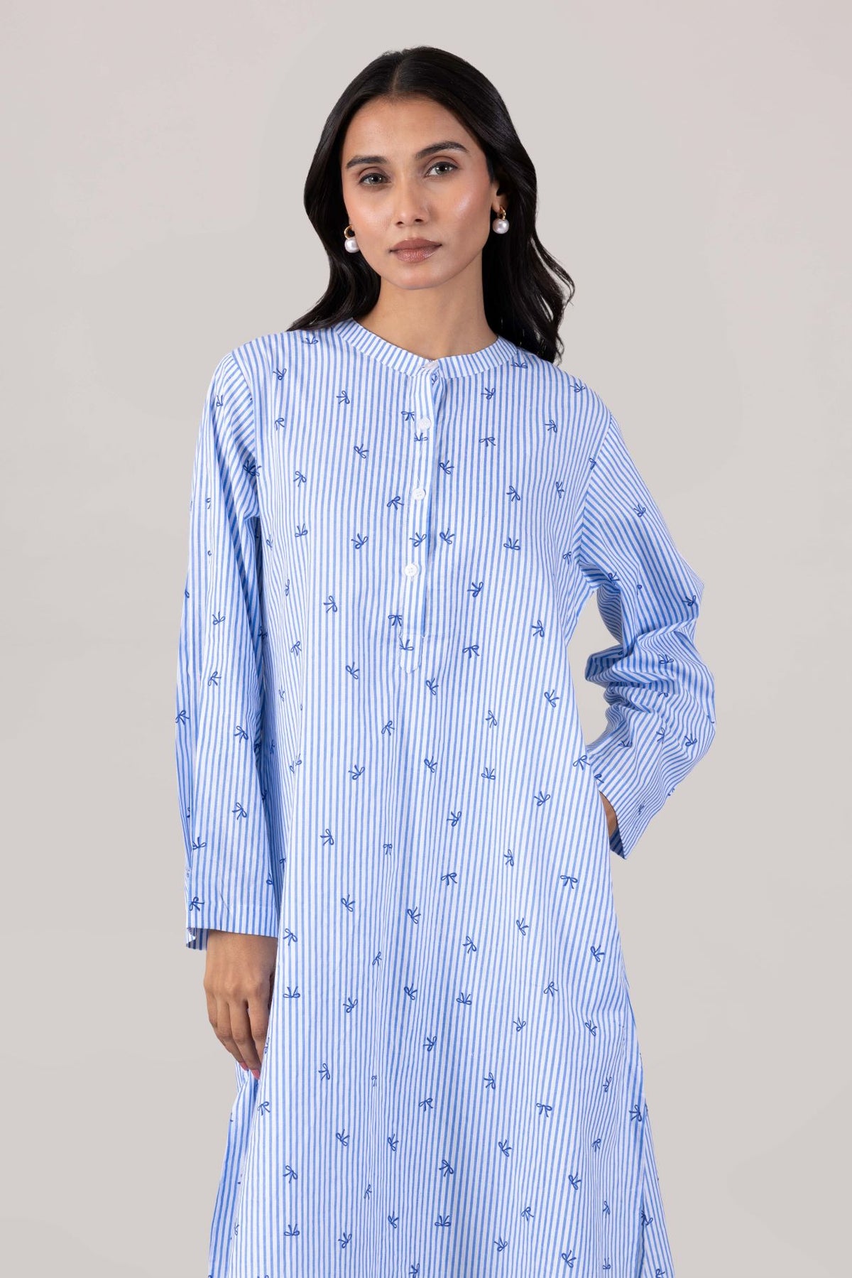 KUDIORY Women Blue Striped Embroidered Mandarin Collar Kurta